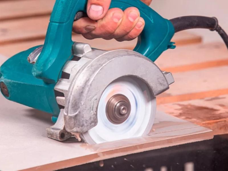 Guia Prático: Como Cortar Porcelanato com Disco Diamantado sem Lascar