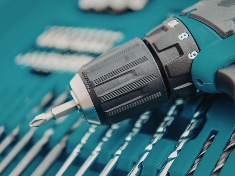 Erros Comuns ao Usar Broca para Perfuratriz e Como Evitar